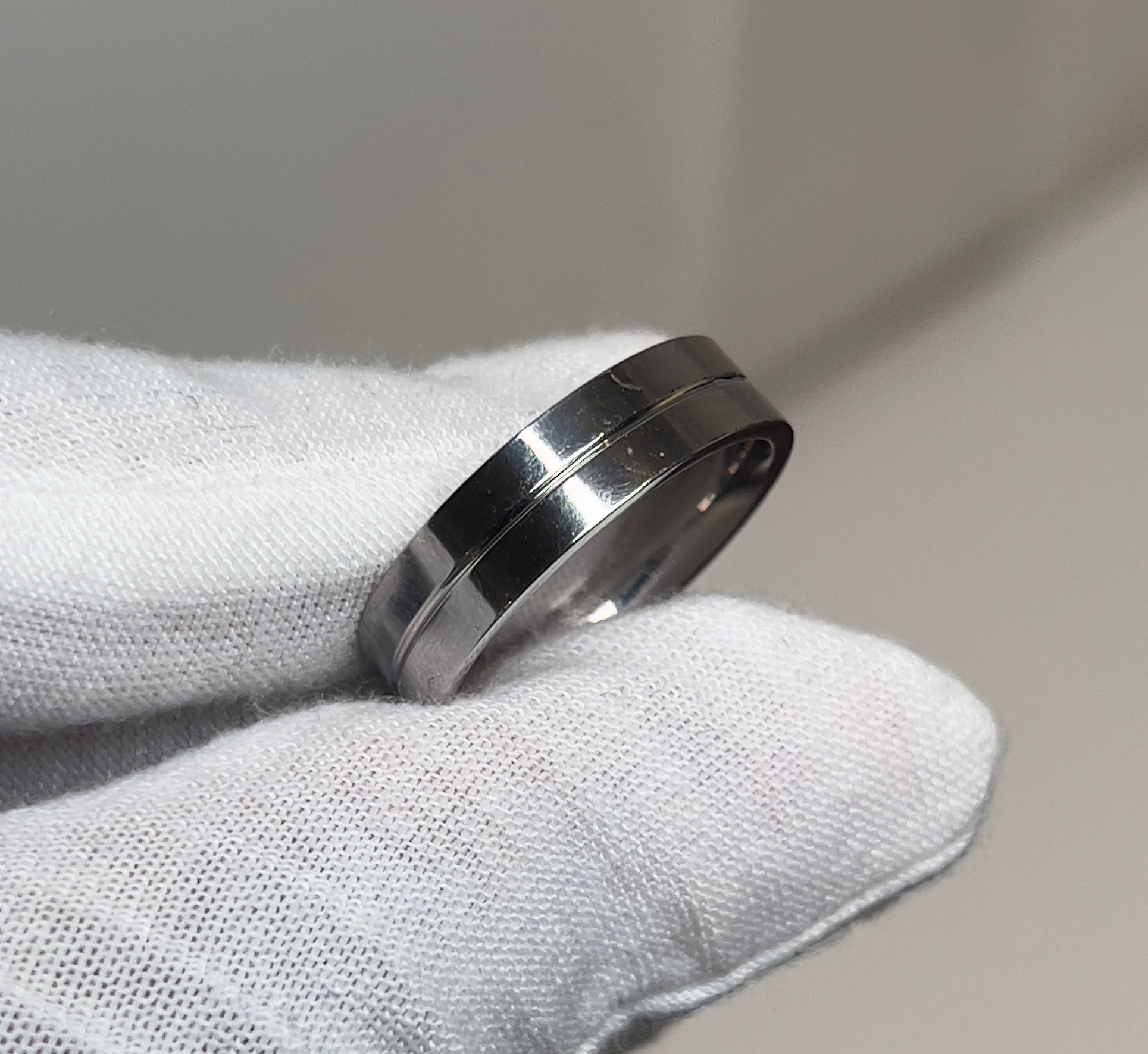 Stainless Steel Flat Line Polished Silver Mens Ring